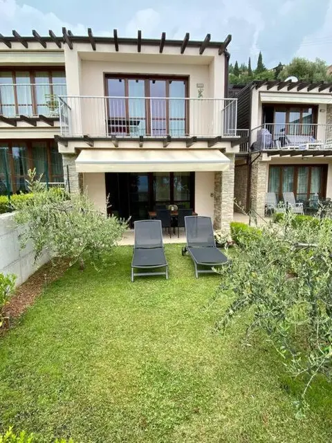 Appartamento Oliva mit Seeblick