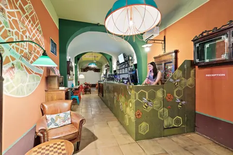 Hotel Azzi