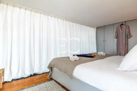 Easy Clés- Loft in front of the Port Vieux beach - Parking