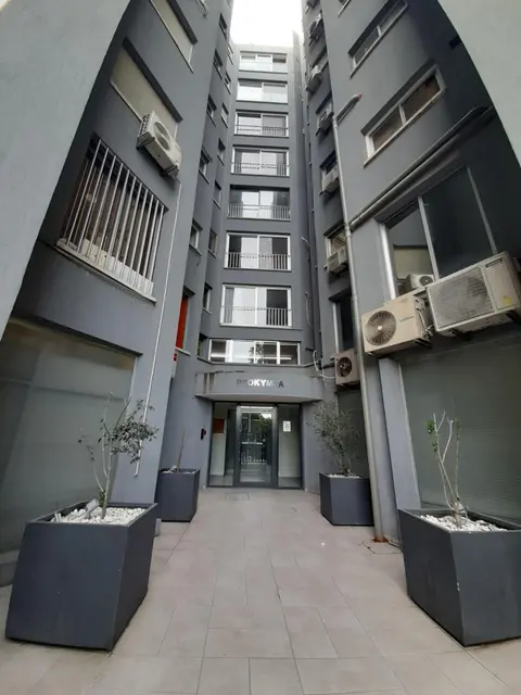 Lovely 3-bedroom apartment in Prokymea court