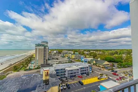 Oceanview 1 Bedroom Condo - Spacious with Awesome Views! Palace Resort 1009 - Sleeps 4 guests