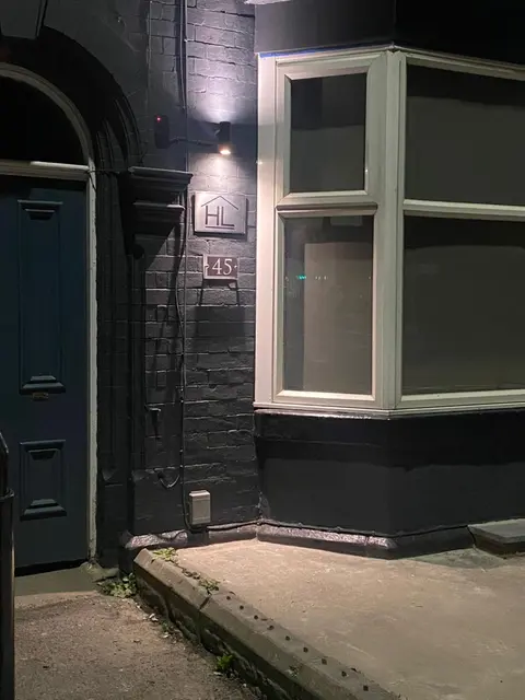 Highfields Living - All Rooms Ensuite- Free Wifi- Free Local Parking