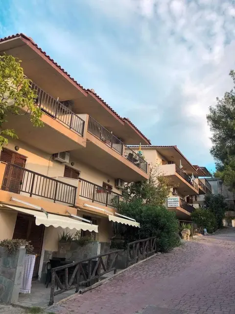 Sarizas Apartments
