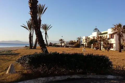 bel appart refait à neuf sur Tamouda Bay Tétouan