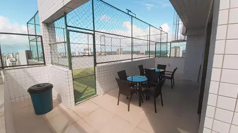 Flat 26º andar com vista para o mar- Próximo ao shopping e à praia de Boa Viagem