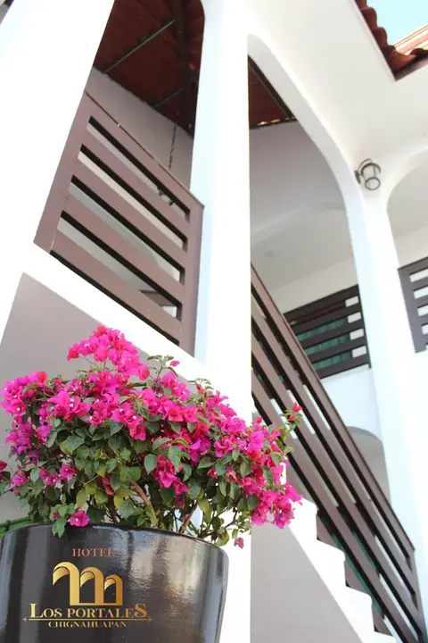 HOTEL LOS PORTALES CHIGNAHUAPAN
