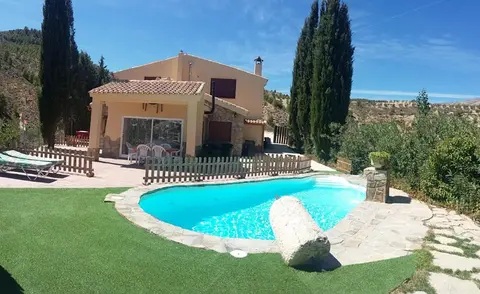 CORTIJO LA ERA, CASTRIL, GRANADA