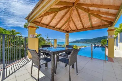Casa Mama - Airlie Beach