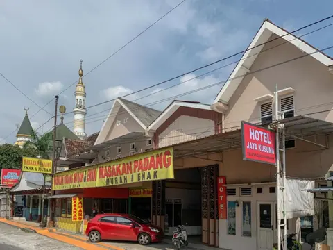 Hotel Jaya Kusuma near Candi Prambanan Mitra RedDoorz