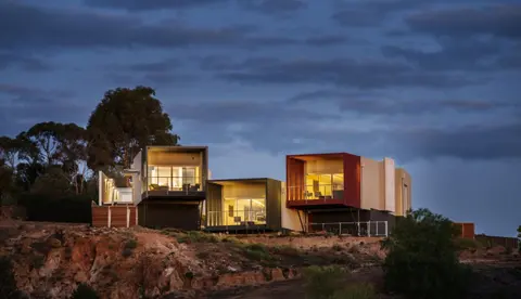 The Frames - Couples Retreat with Private Heated Pool, Spa & Sauna
