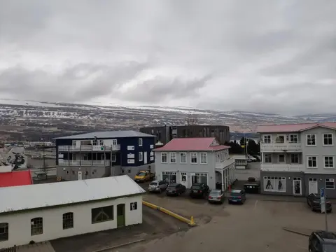 G10 Apartments