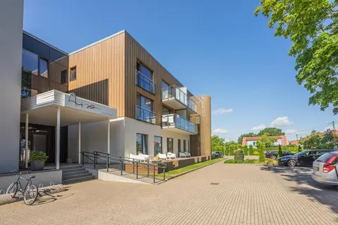 Lovely Aisa Studio | Balcony