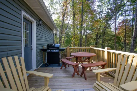 BKs Hideaway · BK's Hideaway, with fire-pit and bike storage