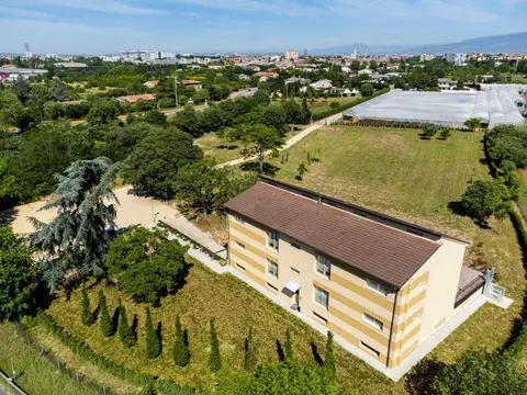 BORGOROMA - Business & Home