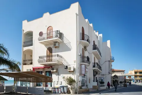 DELPOSTO Marina di Ragusa DS