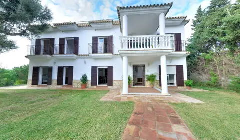Apartamentos Costa Trafalgar