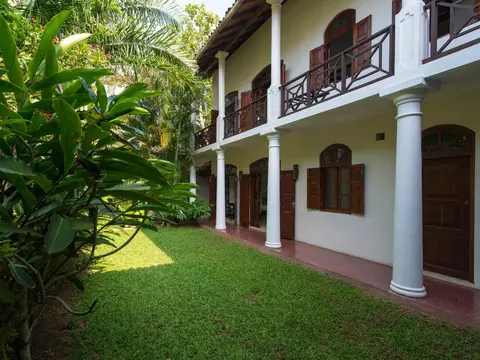 Seven Pillars No 39 Galle Fort