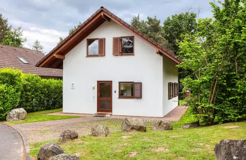 Waldblick mit eigener Sauna