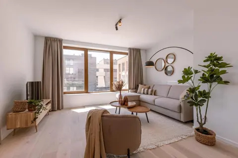 New flat with high quality finishing and terrace