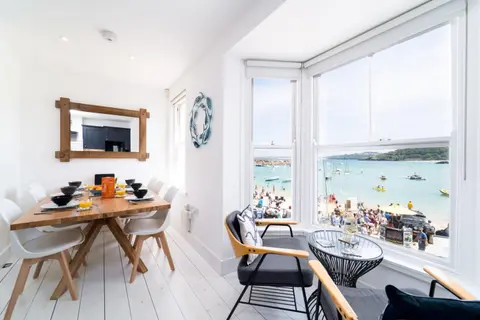 St Ives House
