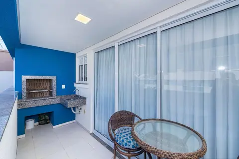 Cardeal 403C - Apartamento 2 quartos - 350 metros da Praia de Bombas!