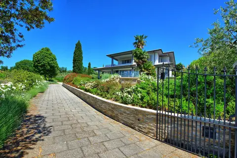 Casa White by PosarelliVillas