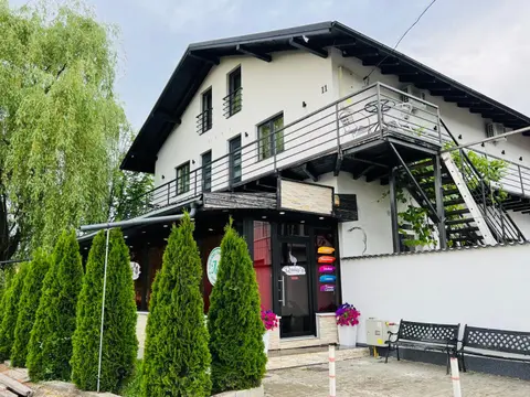 Reny's Studio Apartments -Hiperbara