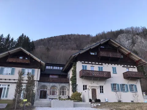 Apartment in historischer Villa mit Parkplatz