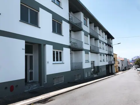 Alojamento Encantador no Centro de Ponta Delgada