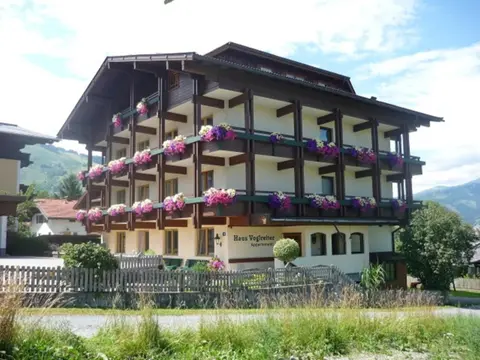 Haus Voglreiter - inkl Sommerkarte, zentrale und ruhige Lage, Garten mit Spielplatz