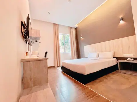 KARANG TIMUR Hotel