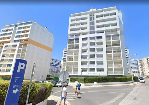 S. Soares Riviera Flat