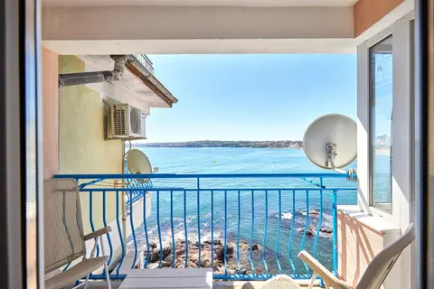 1BD Flat with a stunning SEA VIEW in Sozopol by Flаt Manаger