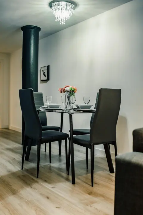 Bv Cosy Basement Apartment At Conditioning House