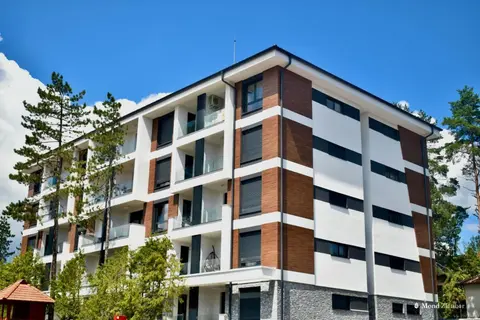 Mond Apartman