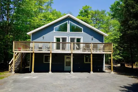 A gorgeous home, 5BR-2BT, perfect for your family!