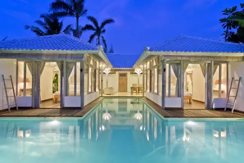 Villa Laksmana Hideaway 2 - Surrounded by water- 2bd villa with fantastic pool!
