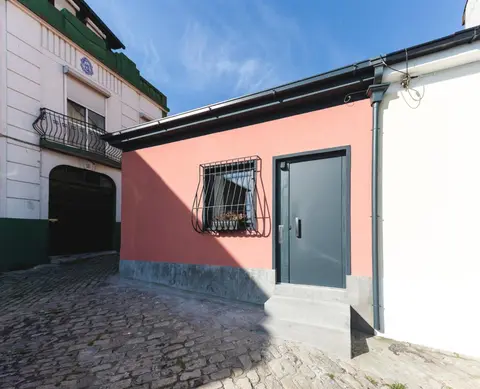 Alegria Cool House