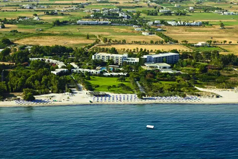 Caravia Beach Hotel