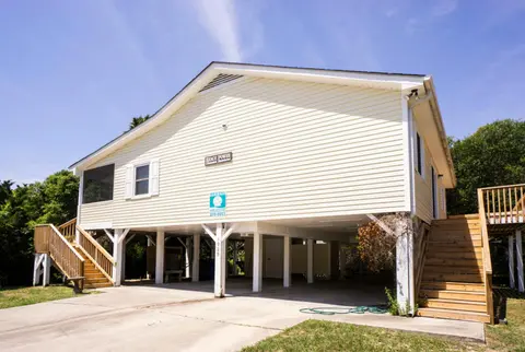 Beach Power by Oak Island Accommodations