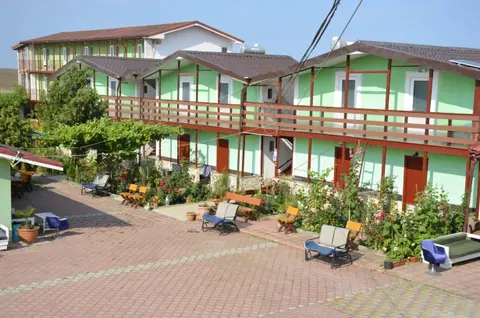 Casa Bucuria