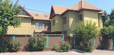 Villa Mugur