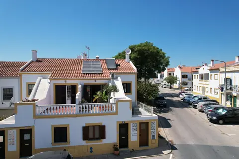 Inn Comenda House