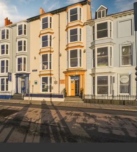 Cranwell Court Seaview Rooms and Apartments