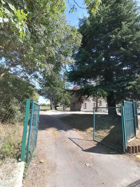 Manoir en Pierre Chartres