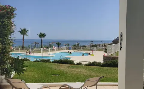 My Space on the Beach, Luxury Apartment