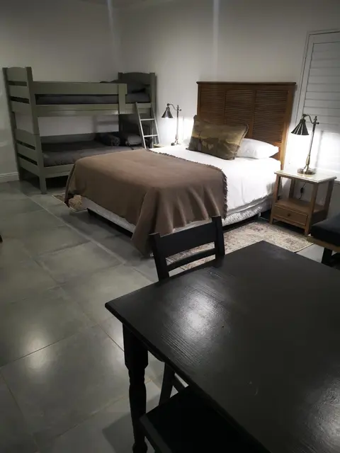 10 Jock Meiring Guesthouse Unit 3