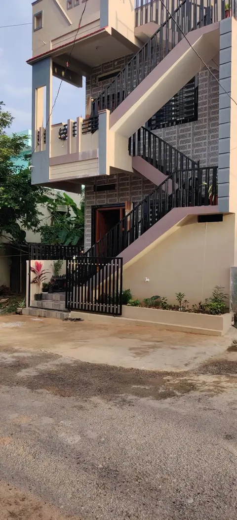 SAMRAT HOME STAY