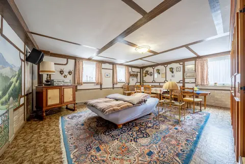 Private Rooms