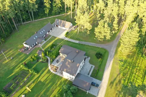 Villa Männituka Retreat
